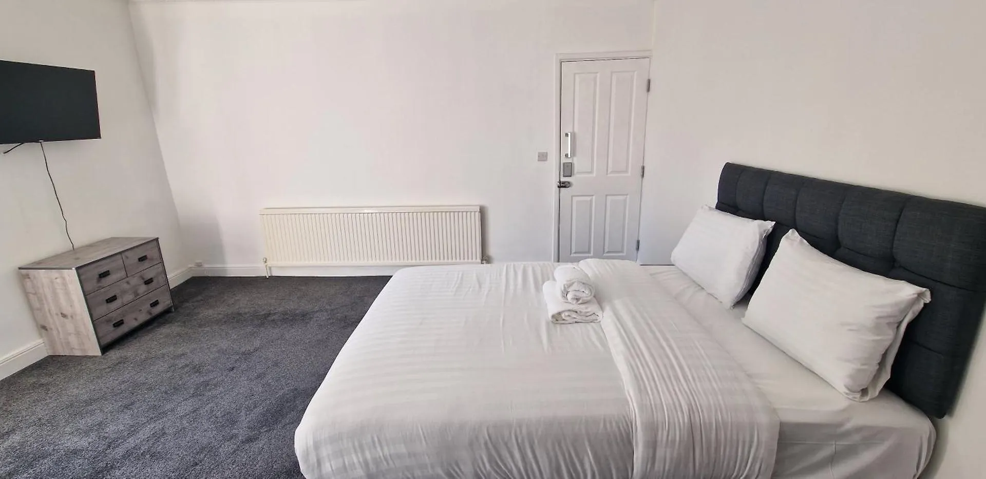 Apartment In Central Barnsley